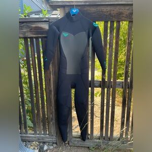 Roxy Women’s Wetsuit 4/3mm